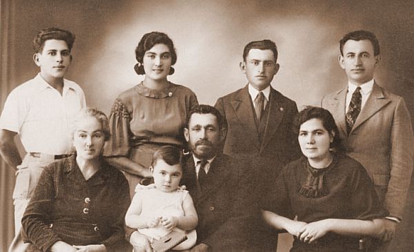 Marriage of Pesach and Tsvia Siporin