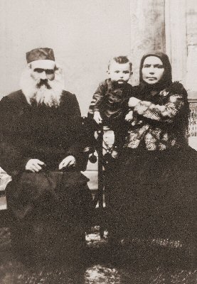 Rochul and Avremul Schwartz
